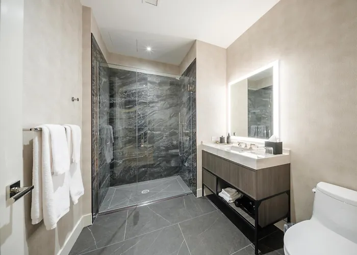 One Hotel 4*