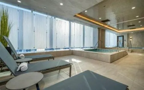 One 4* Chicago